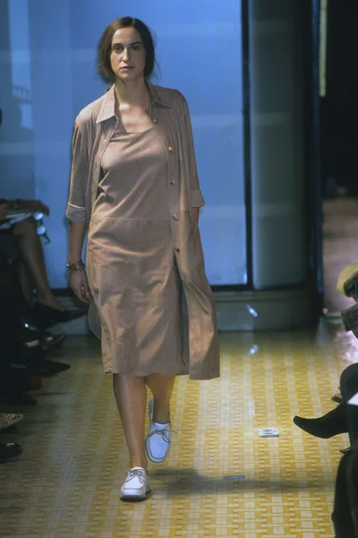 Look 4